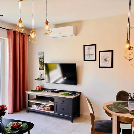 Pod Brzozami Sloneczne أوسترونيه مورسكية