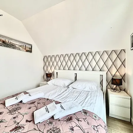 Pod Brzozami Sloneczne شقة *