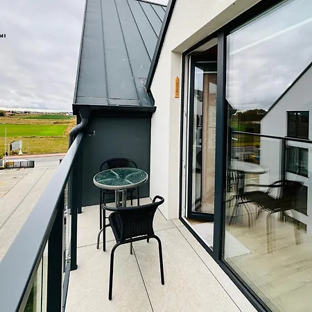 Pod Brzozami Sloneczne شقة أوسترونيه مورسكية